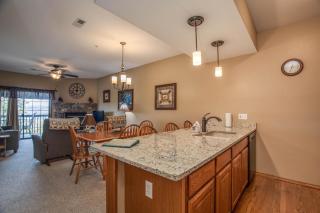 2BR Village At Indian Point 1106 near SDC - Free Tickets Daily up to $500 - Branson - 0