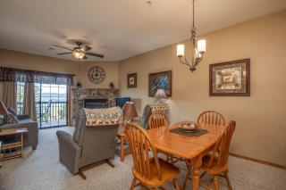 2BR Village At Indian Point 1106 near SDC - Free Tickets Daily up to $500 - Branson - 7
