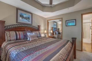2BR Village At Indian Point 1106 near SDC - Free Tickets Daily up to $500 - Branson - 1
