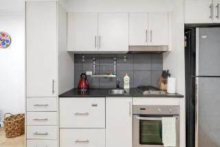 Idyllic and Spacious apartment near Trendy Zetland - 5