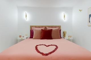 Suite romantique avec jacuzzi - Pontault-Combault - 9