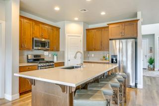 Hike, Bike and Swim Utah Family Home with Mtn Views! - Washington - 5