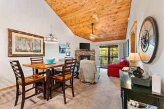 2BR Village At Indian Point 811 near SDC-Free Tickets Daily up to $500 Value - Branson - 5