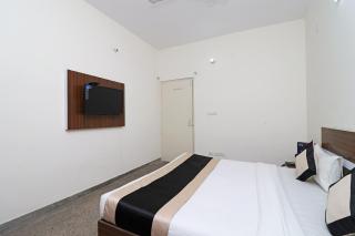Hotel O Prime Plaza - New Delhi - 1