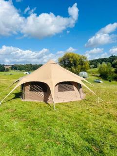 Hertford Farm riverside camping firepit bbq - Hertford - 0