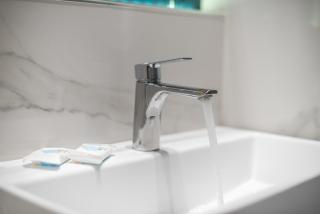 Pame Rentals - Walk Distance To Acropolis with A Charming Design - 1