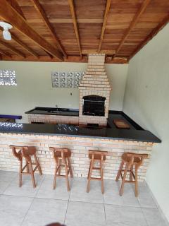 Linda Casa com Piscina e Churrasqueira em Praia de Leste - 8