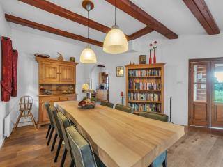 Villa in Czechia with Heated Pool & Mountain Views - 9