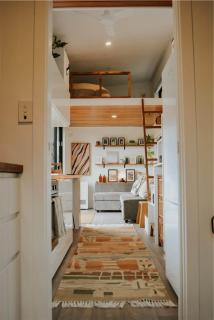 The Crest - A Tiny House with a Big View - 6