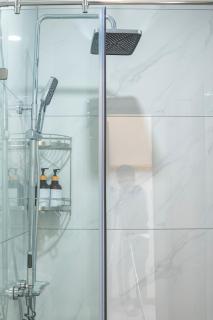 Brand New 1BR studio Private, Sleek & Cozy Spot - Ho Chi Minh City - 2