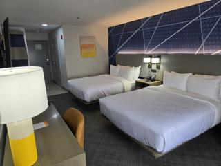Comfort Inn & Suites Prince George - Fort Gregg - Prince George - 1