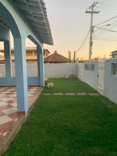 Casa com piscina em condomínio e pé na areia Unamar Cabo Frio - 3