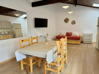 Departamento con patio privado en Punta Mogotes - 0