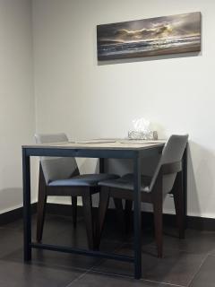 Luxury Vancouver Suite Near YVR and Downtown - 5