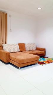 Bilik Daisy Tingkat 1 - 8