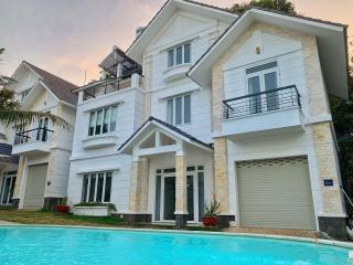 4 Bedrooms Beach Villa in Central Vung Tau - 0