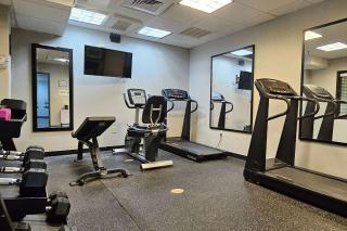 Ramada by Wyndham Burkburnett - Wichita Falls - Burkburnett - 4