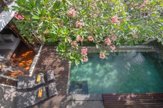 Canggu Circle Villa by Ini Vie Hospitality - Canggu - 0