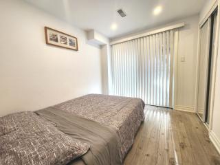 Cozy Walkout Suite - Vaughan - 3
