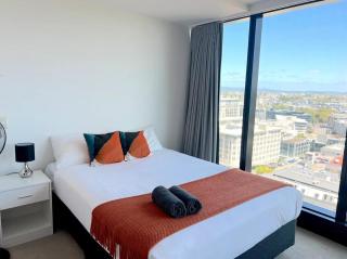 Magnificent SkyTower, Sea, Habour View in CBD - Auckland - 4