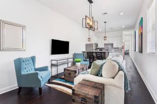 Perfect Holiday Getaway in Nola - 1