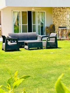 Chalet with a private garden in Blumar Wadi Degla - Ain Suchna - 0