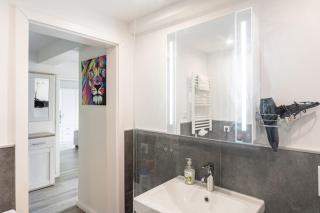 Altstadt Apartment With Privade Terrasa - Düsseldorf - 6