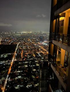 Gramercy Mansion's - 4