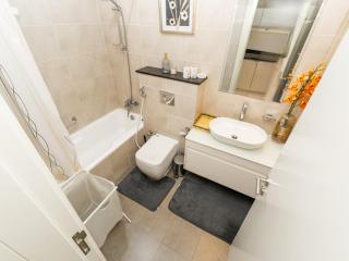 Cozy Studio in Damac Hills - Modern Comfort with Premium Amenities, Managed by Think Realty - Dubai - 2