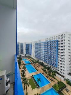 Sea residences MOA complex by mj - Manille - 0