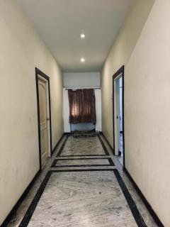 Hotel Priya Towers - 4