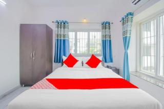 Majestic M2Inn - - 9