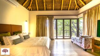 Zebula Golf and Wildlife Estate - Tuskers Retreat Pax 16 - Warmbaths - 1