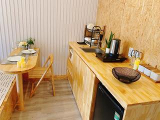 Old Quarter View 2 - 6