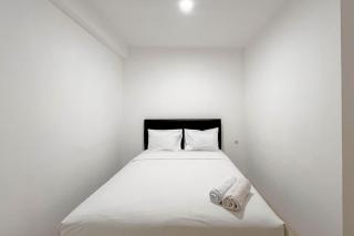 Spacious and Restfull 3BR at Bale Hinggil Apartment By Travelio - 8