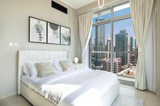 Cozy Urban 2br Apartment In Dec Tower Marina - 2