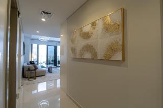 Stunning 3BR w Panoramic Views in Aykon City - 3