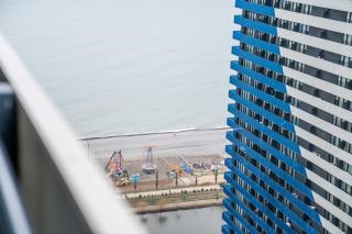 Super Cozy Apartment 36th Floor, Sea and Mountain View - Batumi - 7