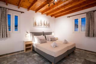 Kontaratos Studios & Apartments - Parikia - 5
