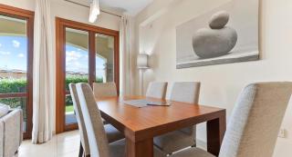Lovely Ground Floor Apartment Pomos with Private Garden and Communal Pool - Aphrodite Hills Resort - Kouklia - 1