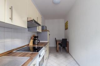 Gemütliche 2-Zimmer-Wohnung Wurzner mit Parkplatz - Leipzig - 9