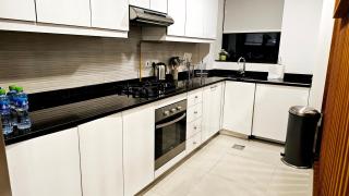 Elegant 2-Bedroom Apartment with Private Balconies & En-Suite Luxury in Meydan Avenue - 5