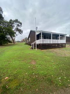Emu Cottage - Deeside - 0