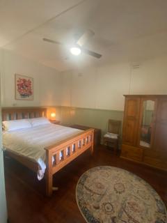 Emu Cottage - Deeside - 4
