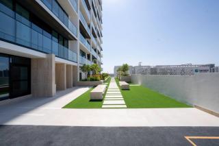 Trendy & Elegant 1br In Jvc - 9