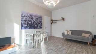Italianway - Giovio 15 - Milan - 0