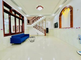 Nhà Phố Homestay - 8