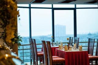 Kenny Hotel Ha Long - 4