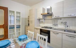 2 Bedroom Lovely Apartment In Moneglia - Moneglia - 2