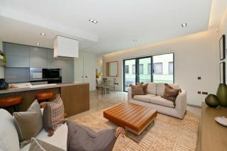 4 Million Pound Mayfair Parklane Large Luxury Sleeps 6 120sqm - Londra - 0